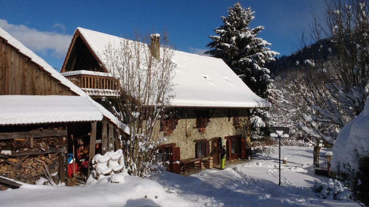 Gite La Chamoussiere Saint-Mury-Monteymond Exteriör bild